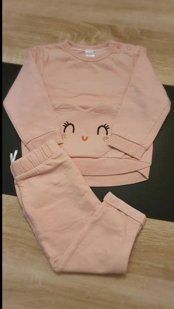 Ensemble pull et pantalon 86 cm