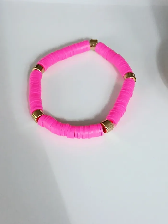 Bracelet perles heishi rose et doré tendance chic été - photo numéro 2