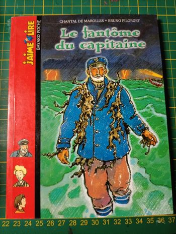Livre collection j'aime lire "le fantôme du capitaine"