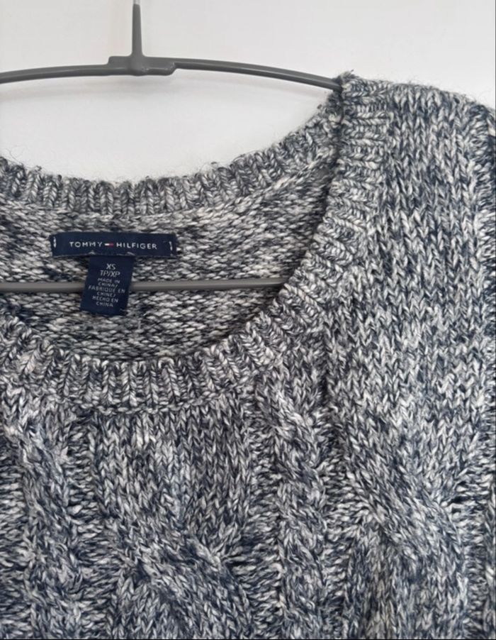 🩶 Pull femme Tommy Hilfiger Taille XS - photo numéro 2