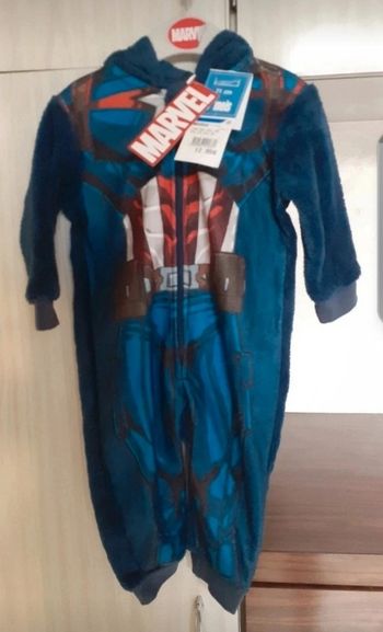 Combinaison neuve Marvel 