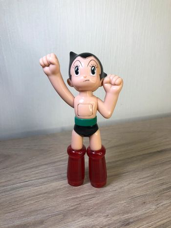 Figurine Astro boy le petit robot Tezuka bandai 2004