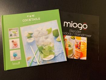 Lot de livres de recettes : cocktails et blender