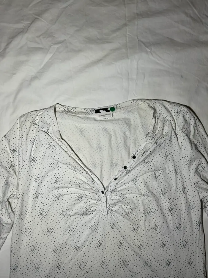 Blouse blanche un jour ailleur - photo numéro 5