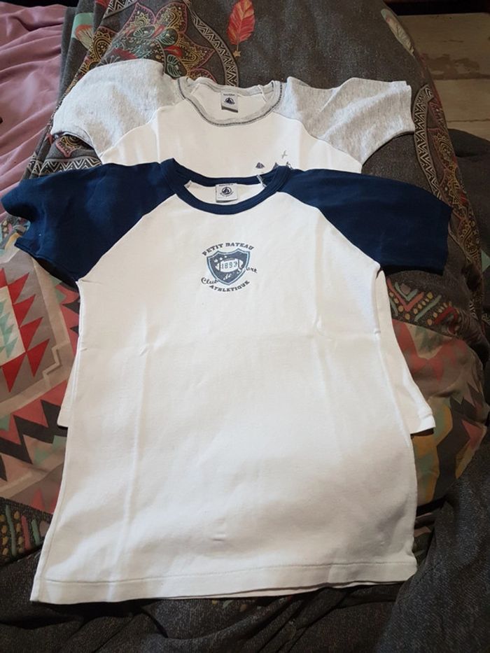 T- shirt petit bateau 8 ans