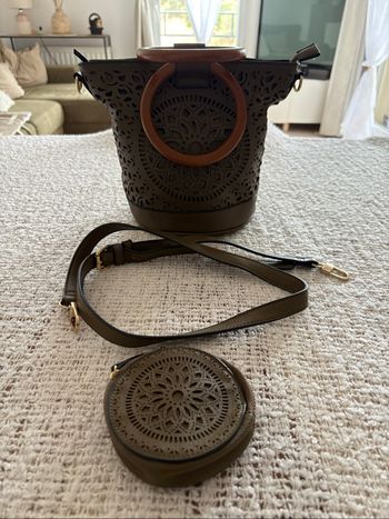 Sac seau et son porte monnaie