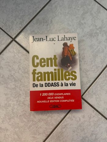 Livre « Cent famille »