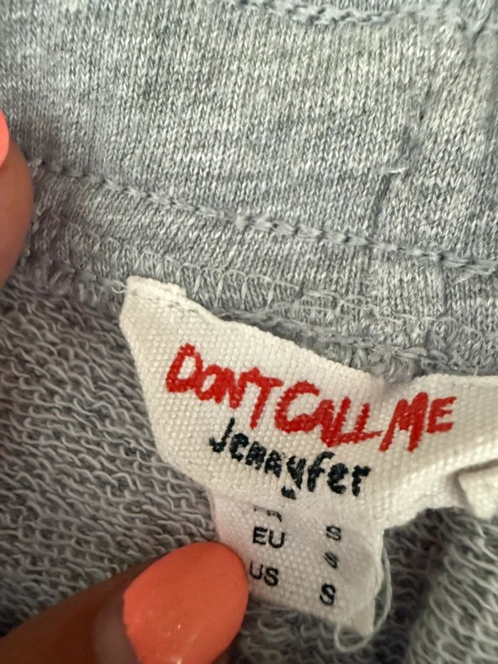 Short gris - photo numéro 4