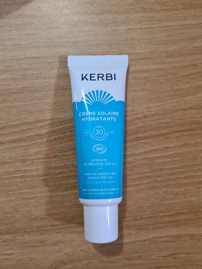 Crème solaire hydratante - photo numéro 5