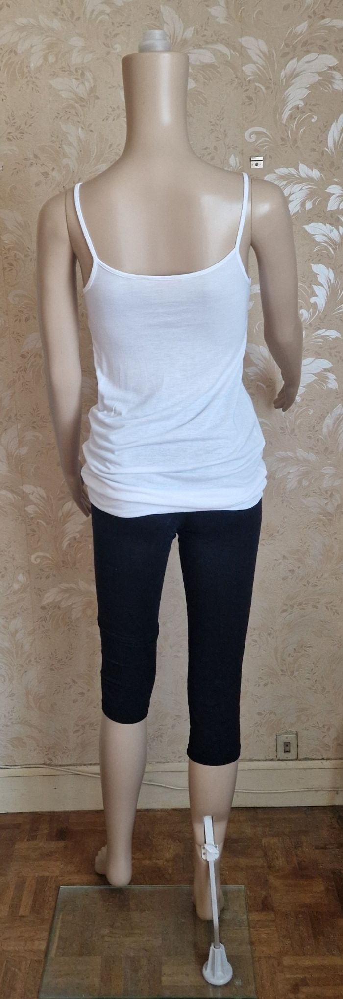 Debardeur blanc taille 1 - photo numéro 2