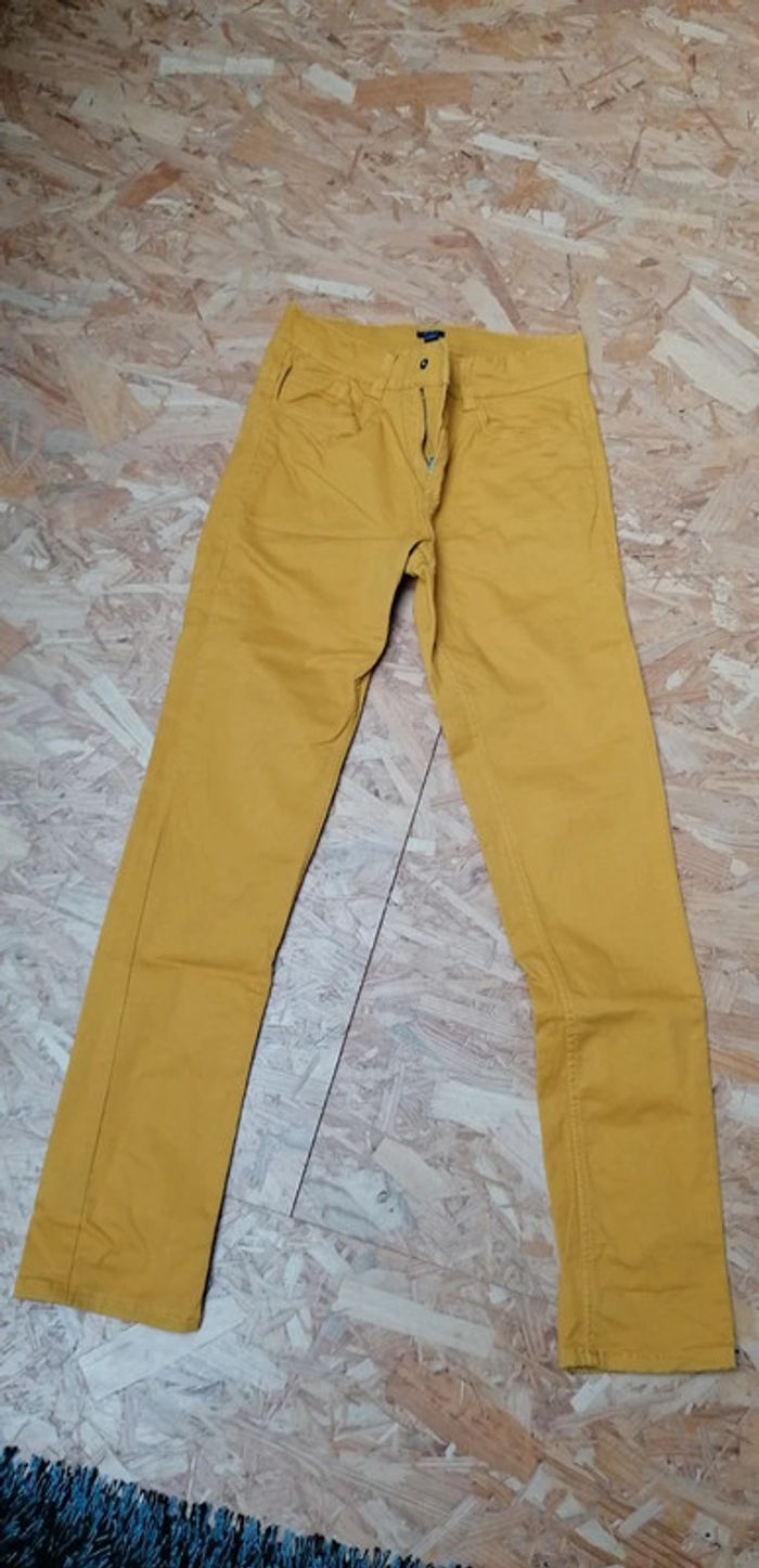 Pantalon skinny jaune moutarde