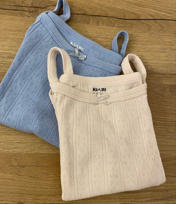 Lots 2 Bodies Kiabi Fille Taille 3 ans Kiabi