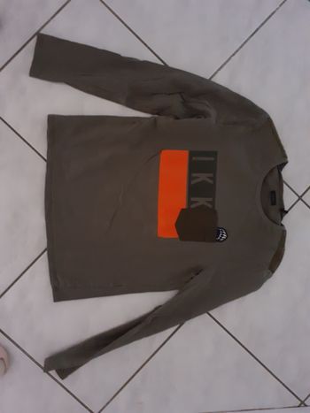 Tee-shirt taille 12 ans