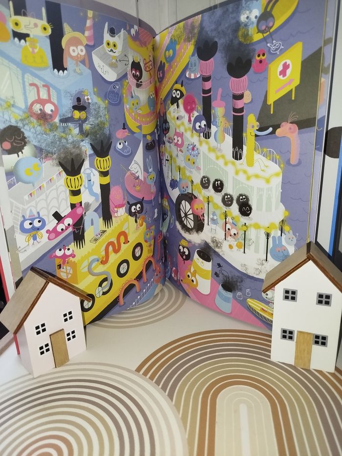 📚  Little Urban  Un cherche et trouve Coucou caché trop cool - photo numéro 4
