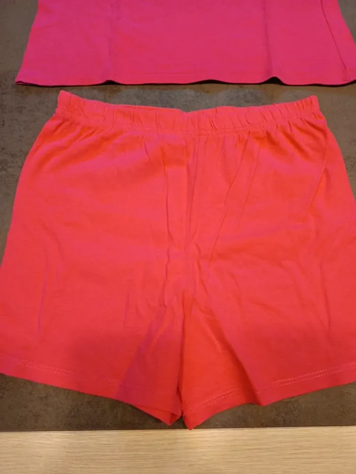 Vends pyjamas short 2 pièces été in extenso taille 10 ans - photo numéro 2