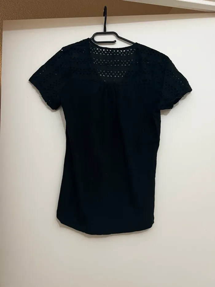 T-shirt noir - photo numéro 2
