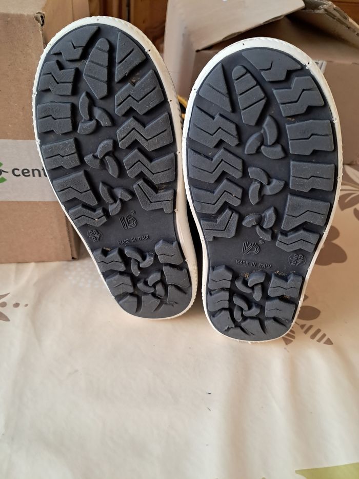 Une paire de ski pointure 26/27 - photo numéro 3