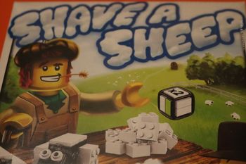 Shave a Sheep - LEGO