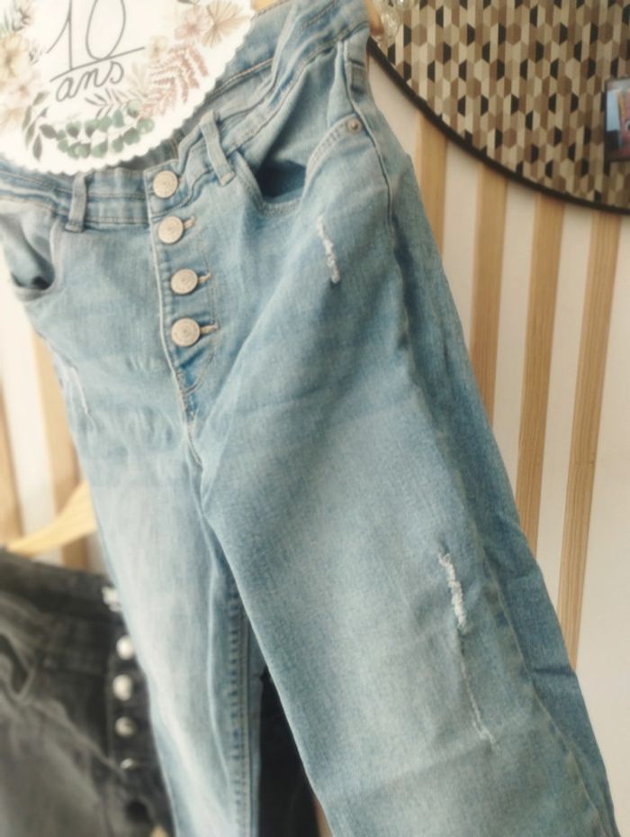 Lot jeans Kiabi 10ans - photo numéro 3