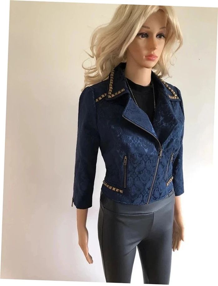Veste jacquard bleue marine neuve avec rivets Beloved taille M (taille petit) - photo numéro 4