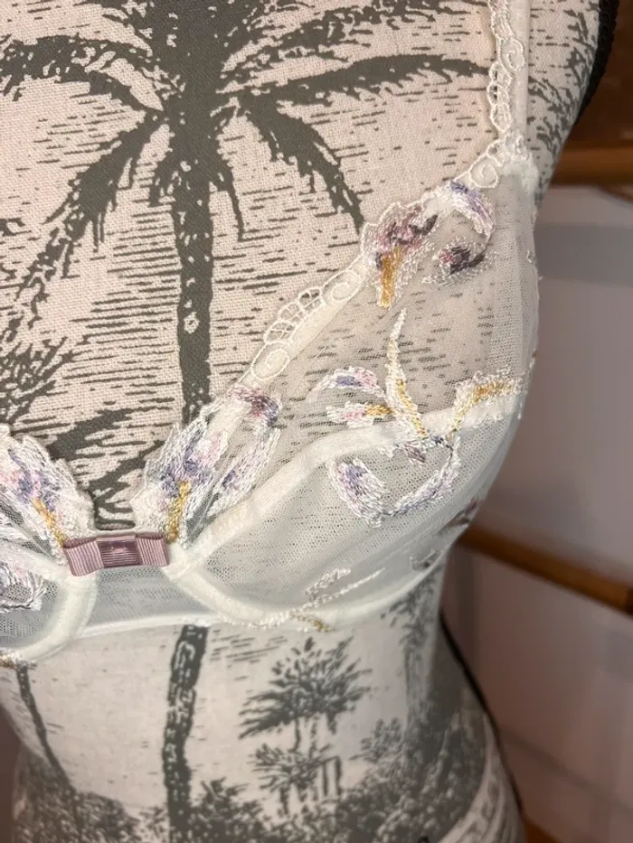 Soutien-gorge écru - photo numéro 2