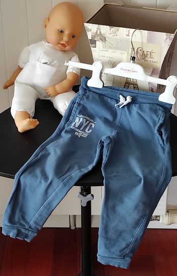 Pantalon / jogging garçon – 4 ans