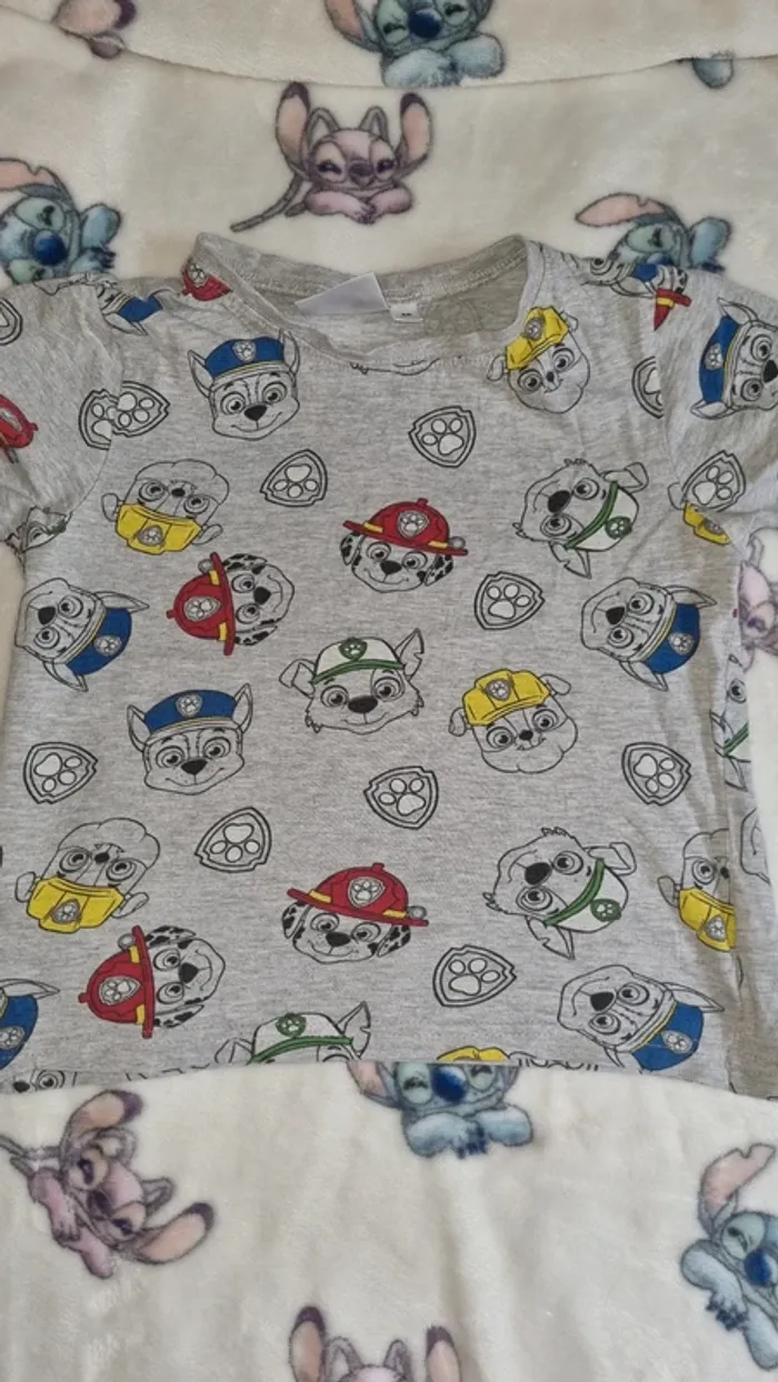 Pyjama short pat patrouille 6 ans en bon état - photo numéro 3