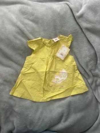 Robe bébé fille 3 mois 3 pommes neuve étiqueté