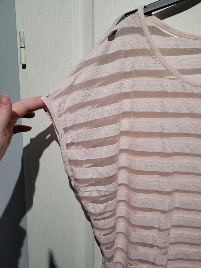 Haut rayé rose et transparent - photo numéro 3