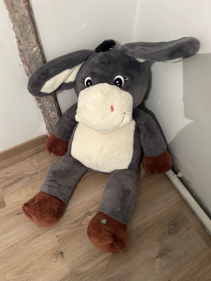 Grosse peluche enfant
