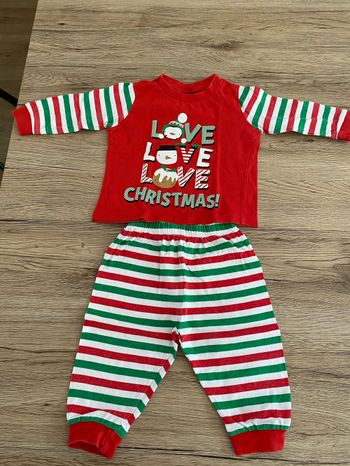 Pyjama 2 pièces  6-9 mois