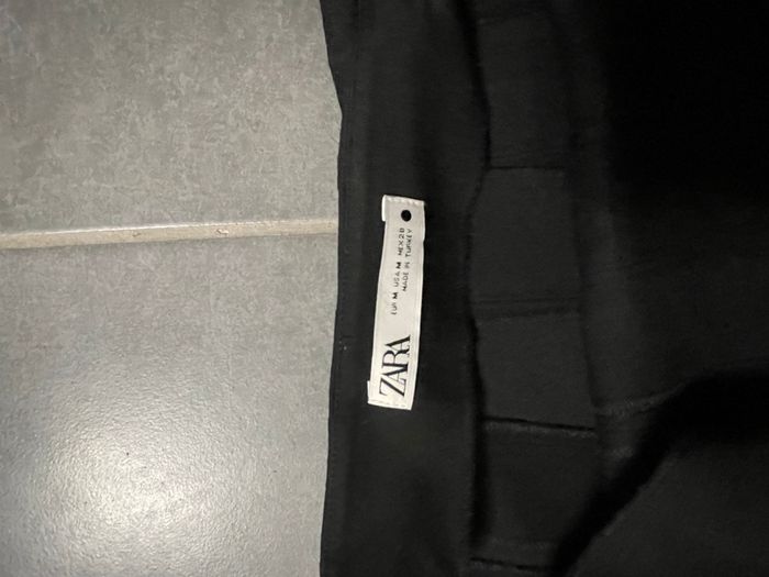 jupe courte zara médium neuve - photo numéro 2