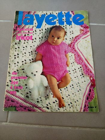 Magazine tricot spécial layette