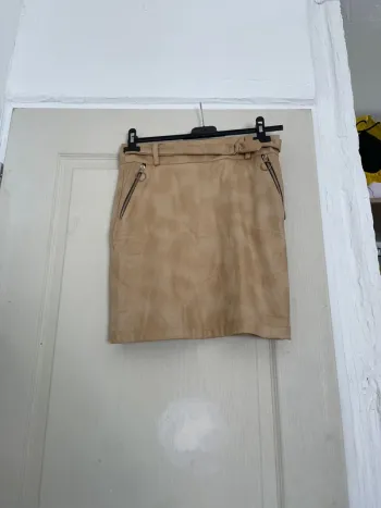 Jupe beige,n°441