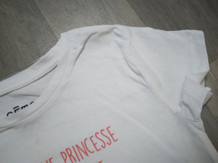 T-shirt fille 8 ans - photo numéro 4