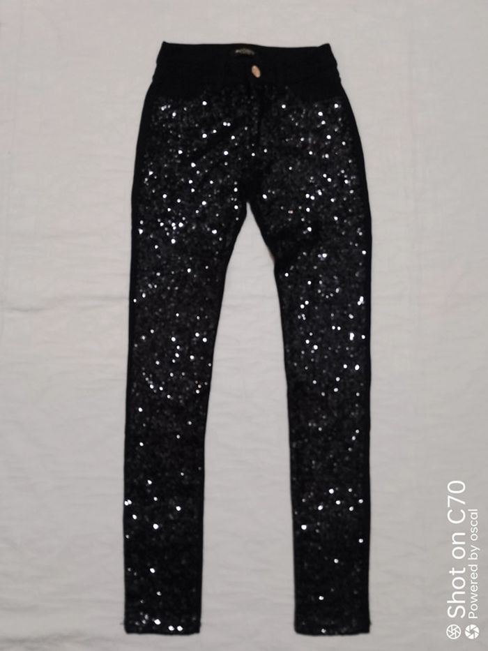 Monday Premium magnifique pantalon legging sequin