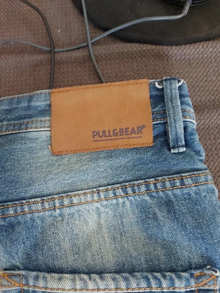 Pantacourt jeans prix négociable dans la limite du raisonnable - photo numéro 3