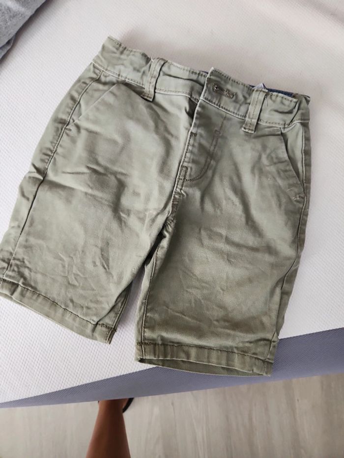 Short Kaki