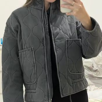 Veste matelassé grise