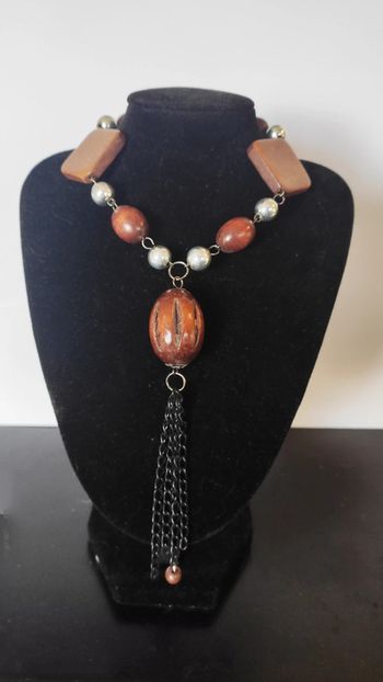 Collier bois