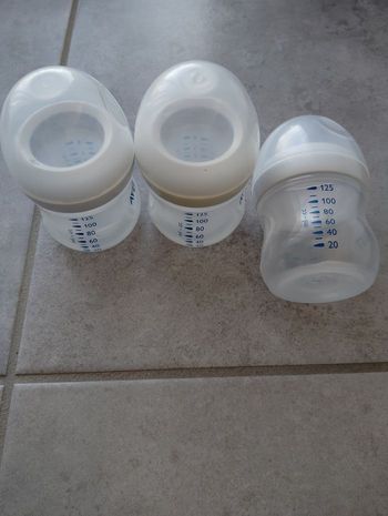 3 biberons Philips avent