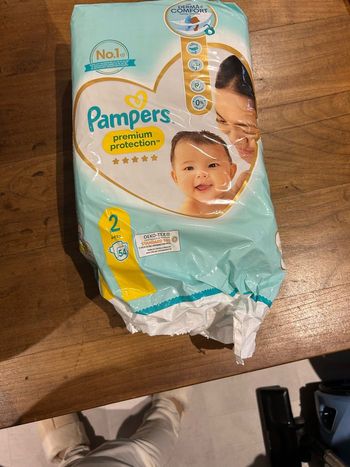 Pampers premium  taille 2