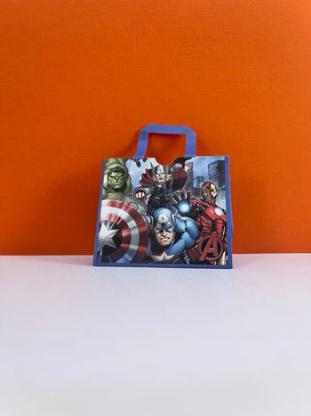 Mini Brands Disney Store série 3 - Cabas Avengers