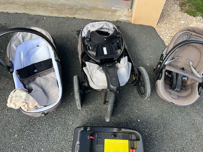 Poussette Chicco trio activ 3 - photo numéro 2