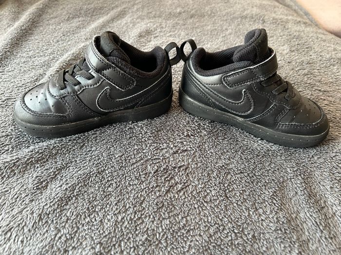 Baskets noir Nike - photo numéro 3