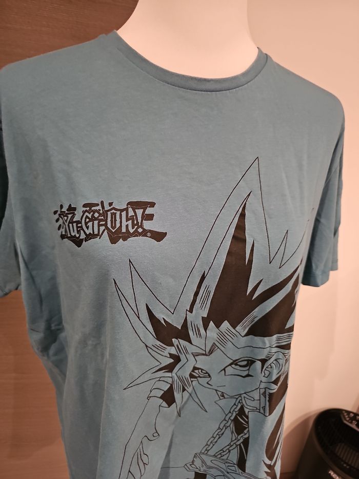 t-shirt yu gi oh yugi officiel bleu taille xl anime manga - photo numéro 2