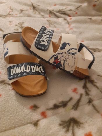 Sandales