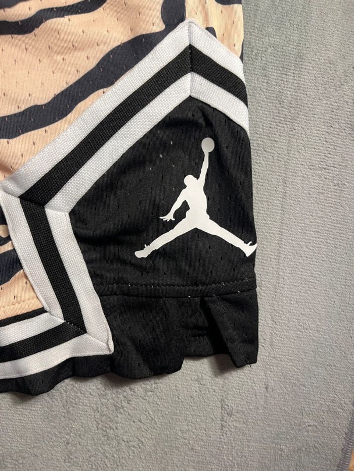 Short en mesh Jordan Dri-Fit motif Tiger Stripes – Taille L - photo numéro 5