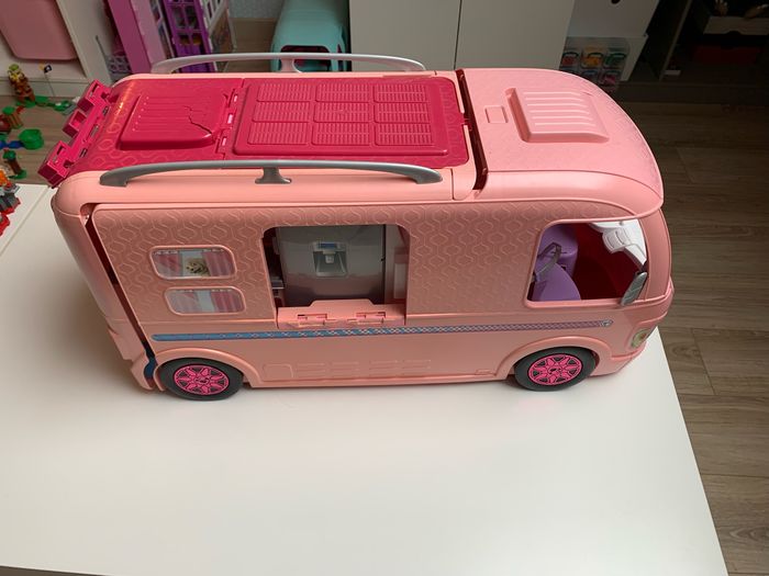Camping car barbie