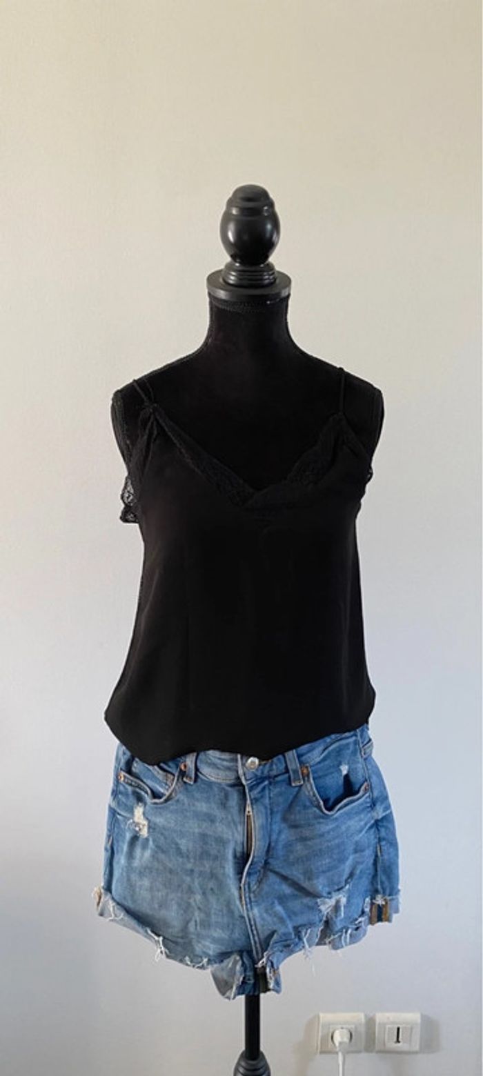 Short en jeans bleu H&M taille 40 - photo numéro 4